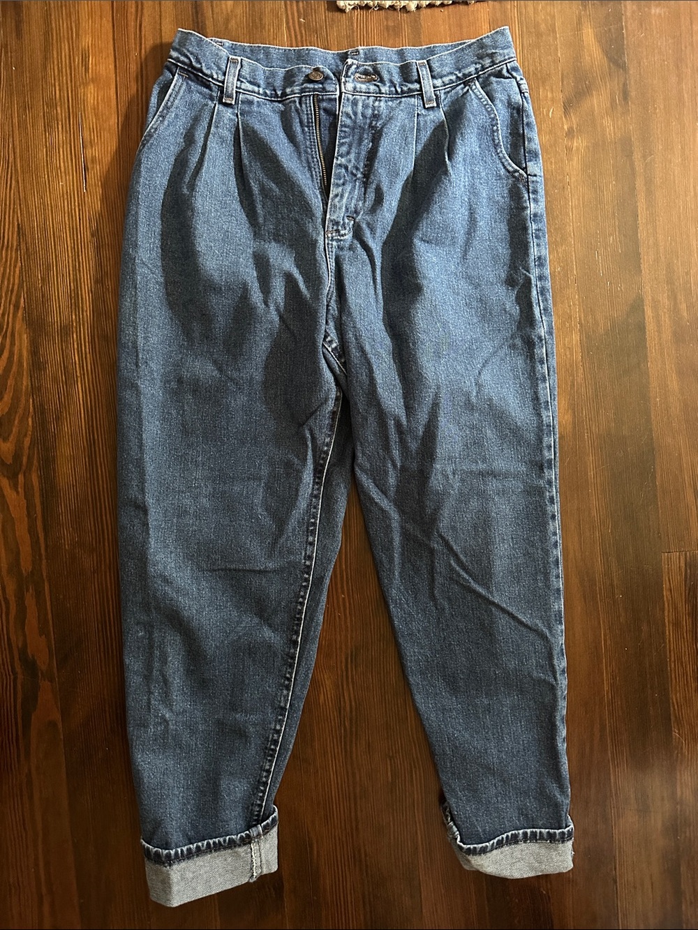 High-Rise Pleated Dark Blue Denim Jeans